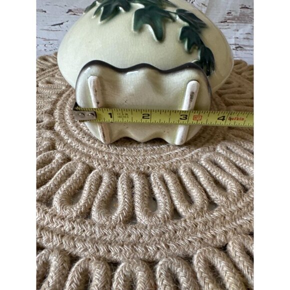 vintage ceramic Royal Copley ivy footed pattern vase - Picture 6 of 7